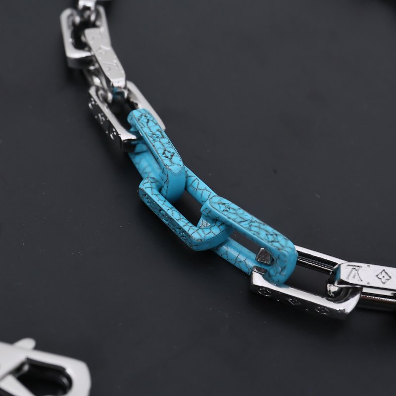 Louis Vuitton Monogram Chain Necklace - Multi-Color Palladium view