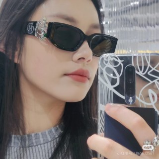 Gentle Monster RINGS Black Sunglasses UA view 5