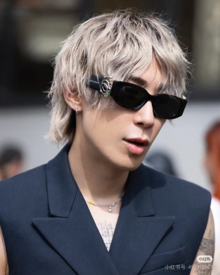 Gentle Monster RINGS Black Sunglasses UA view 6