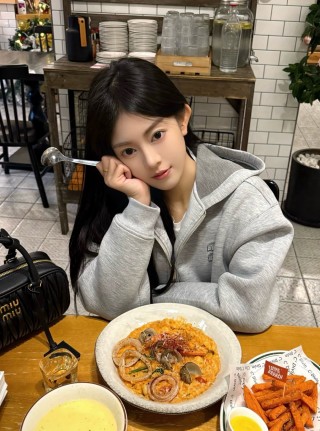 Miu Miu Grey Logo Zip Hoodie view 9