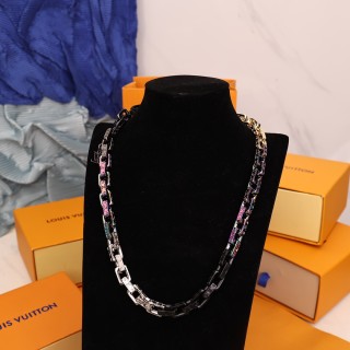 Louis Vuitton Paradis Chain Necklace Multi-Metal view 2