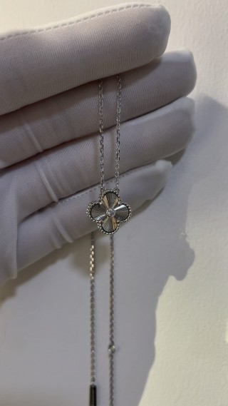 Silver Clover Pendant Chain Necklace