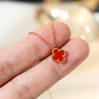 Van Cleef & Arpels Mini Four Leaf Clover Red Carnelian Necklace view 9