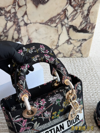 Christian Dior Lady Embroidered Floral Handbag Black view 2