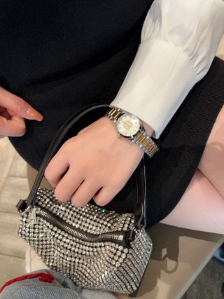 Gucci G-Timeless Two-Tone Watch with Cream Dial view 4