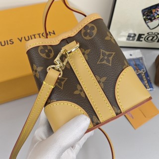 Louis Vuitton Noe Drawstring Bucket Bag Monogram view 5