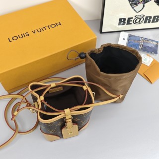 Louis Vuitton Noe Drawstring Bucket Bag Monogram view 7