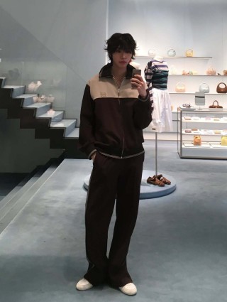 Cream & Black Color-Block Track Jacket view 5