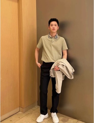 Beige Short-Sleeve Polo Shirt with Checkered Collar view 1