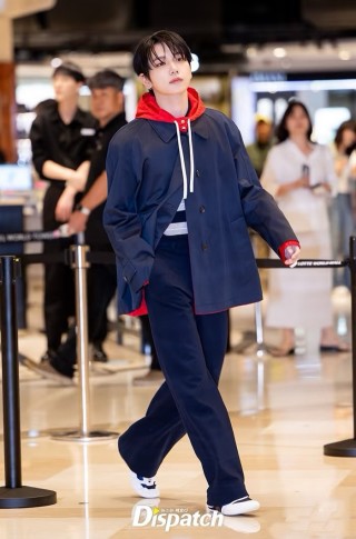 Miu Miu Navy & Red Reversible Coat view 3
