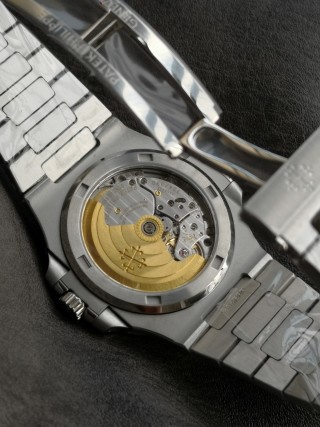 Patek Philippe Nautilus 5711/1A White Dial Steel Watch view 9