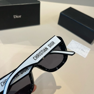Dior DiorClub Cat-Eye Sunglasses Black view 8