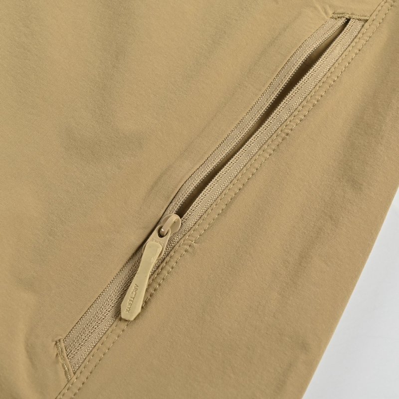 Arc'teryx Lightweight Windbreaker Jacket Khaki view