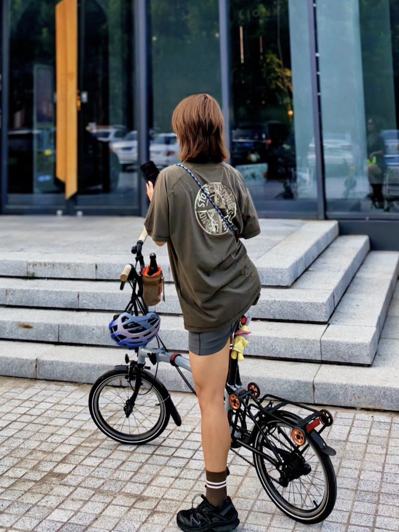 Stone Island Compass Logo Sage Green T-Shirt view