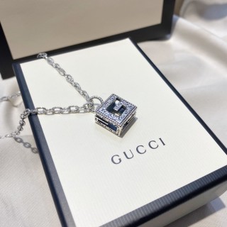 Gucci G-Motif Square Pendant Silver Chain Necklace view 4