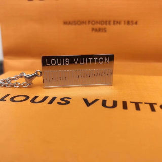Louis Vuitton LV Sound Keyboard Piano Pendant Necklace Silver view 4