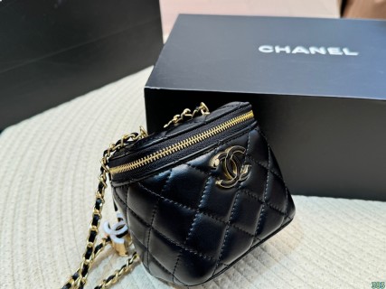 Chanel 24P Enamel Adjustment Buckle Black Small Bag view 3
