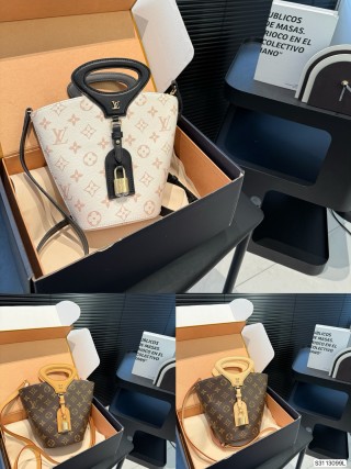 Louis Vuitton Monogram Canvas Bucket Bag Cream view 1