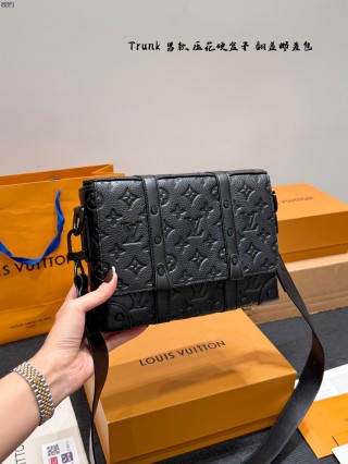Louis Vuitton Trunk Embossed Messenger Bag Black view 4