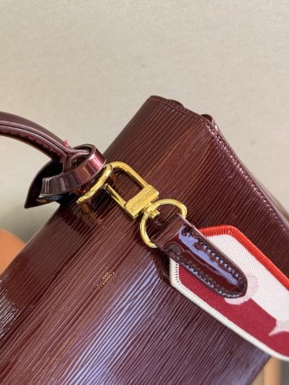 Louis Vuitton Cluny BB Epi Leather Shoulder Bag - Burgundy view 7