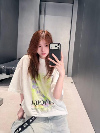 Adidas Gradient Oversized T-Shirt White view 2