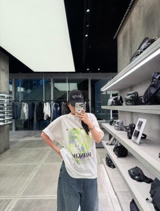 Adidas Gradient Oversized T-Shirt White view 6