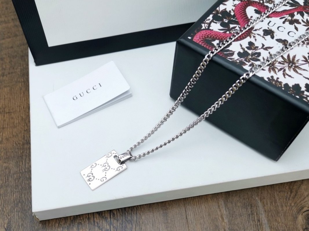 Gucci GG Ghost Skull Pendant Silver Chain Necklace