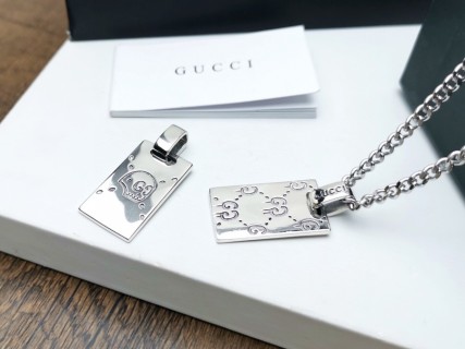 Gucci GG Ghost Skull Pendant Silver Chain Necklace view 3