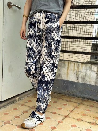 Louis Vuitton Monogram Patchwork Track Pants Navy White view 2