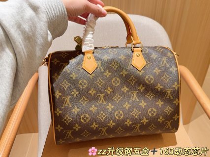 Louis Vuitton Speedy 30 Monogram Canvas Pillow Bag view 4