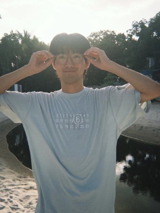 White Short Sleeve T-Shirt with Numeric Calendar Graphic Print view 4