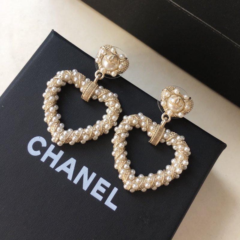 Chanel Pearl Heart Drop Earrings Gold