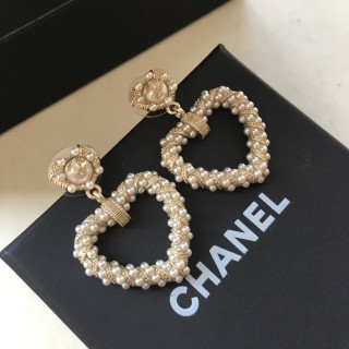 Chanel Pearl Heart Drop Earrings Gold view 8