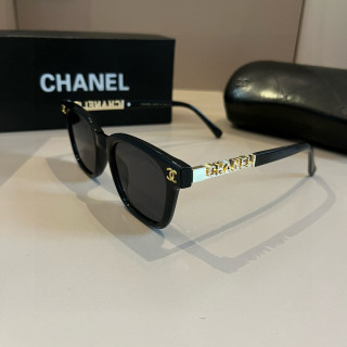 Chanel Black Square Sunglasses with Gold Chain Detail view 4