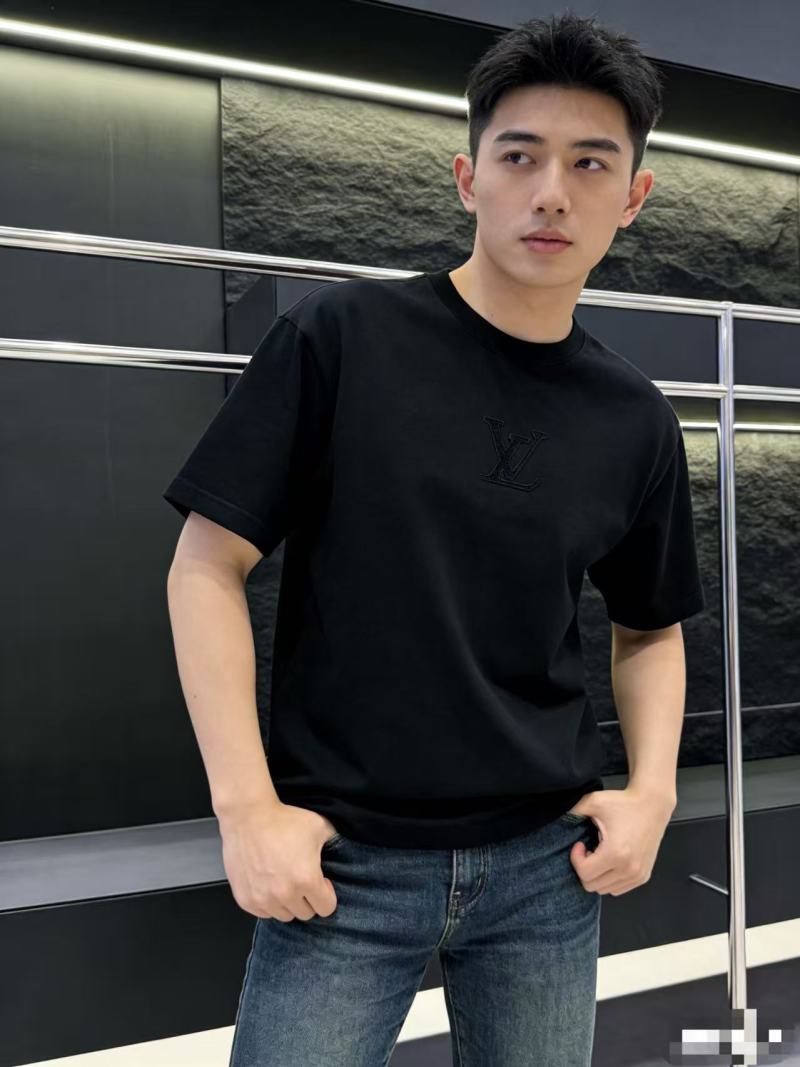 Louis Vuitton Black Short-Sleeve T-Shirt