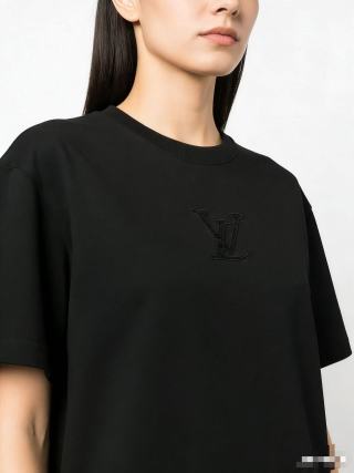 Louis Vuitton Black Short-Sleeve T-Shirt view 3