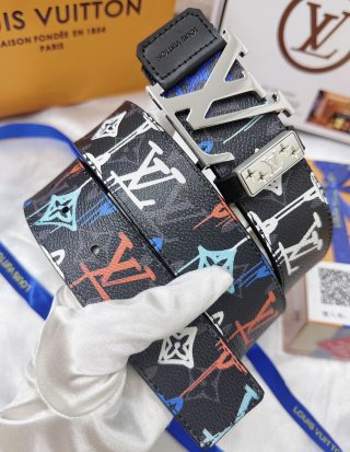 Louis Vuitton Monogram Graffiti Belt Black Multi view 2