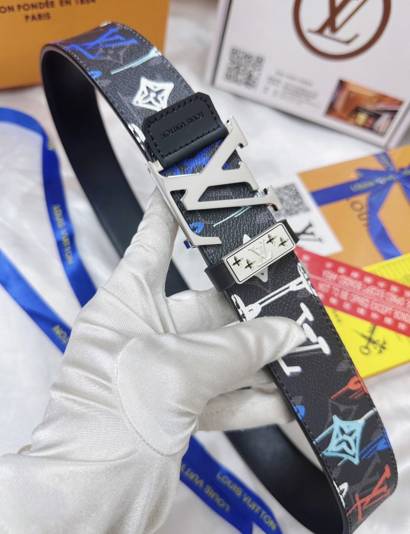 Louis Vuitton Monogram Graffiti Belt Black Multi view