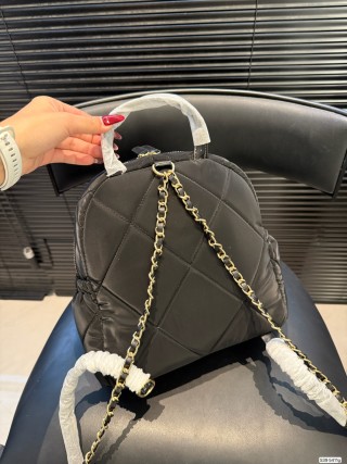 Chanel 25N Quilted Nylon Backpack - Olive view 6