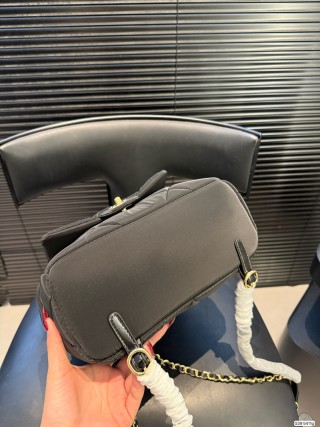 Chanel 25N Quilted Nylon Backpack - Olive view 7
