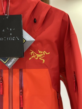 Stone Island Red Technical Mountain Jacket with Horse Embroidery view 4
