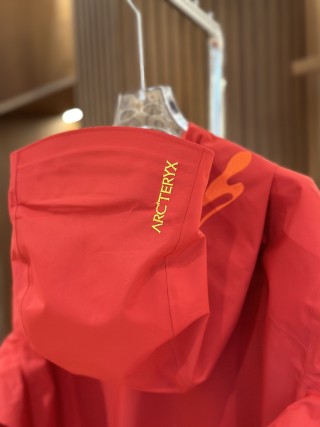 Stone Island Red Technical Mountain Jacket with Horse Embroidery view 7
