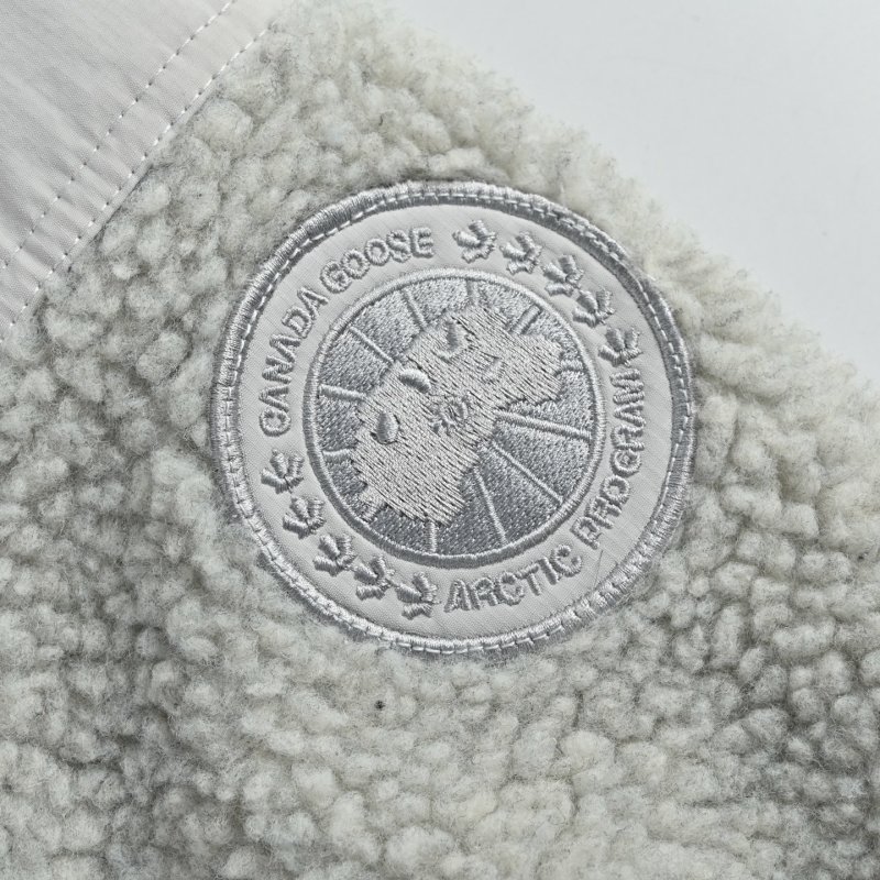 Alberni Dual-Face Wool Fleece Hooded Jacket White view