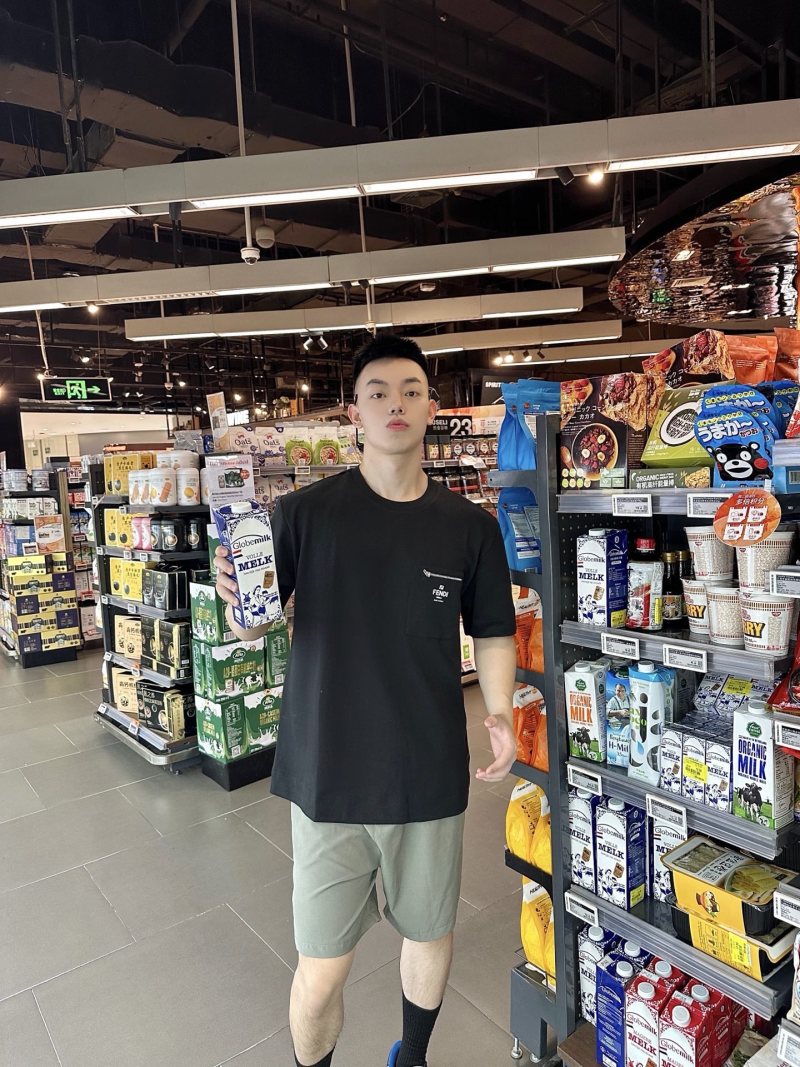 Fendi Black Pocket T-Shirt with Zip Detail view
