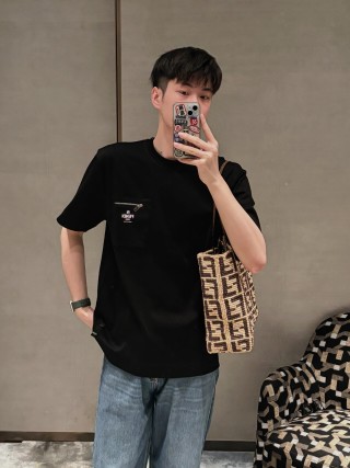 Fendi Black Pocket T-Shirt with Zip Detail view 8