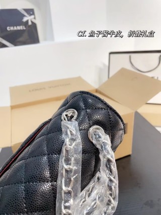 Chanel Classic Quilted Caviar Leather Shoulder Bag Black view 4