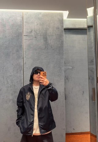 Burberry Navy Hooded Windbreaker Jacket view 7