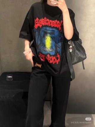 Balenciaga Graphic Print Black T-Shirt view 7