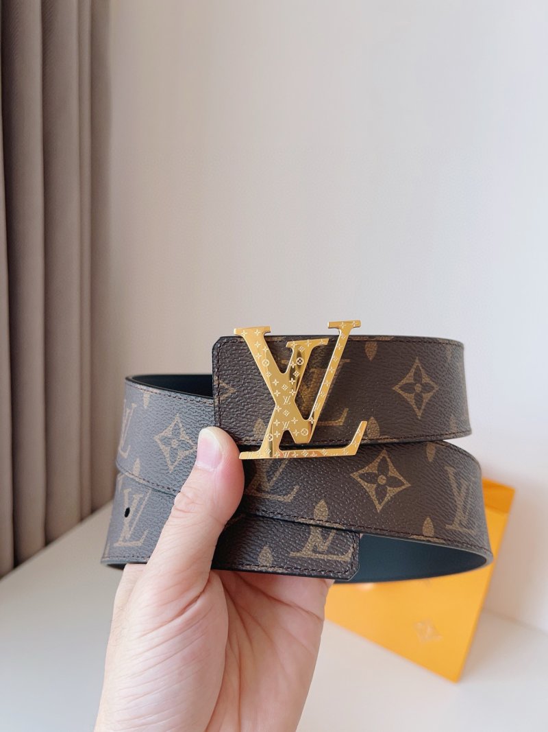 Louis Vuitton Monogram LV Gold Buckle Belt 40mm