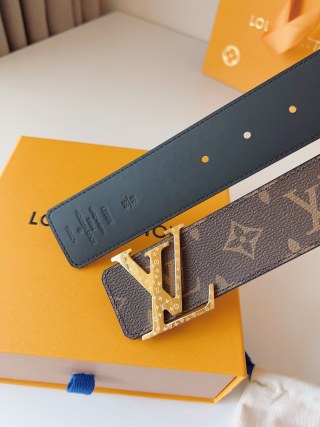 Louis Vuitton Monogram LV Gold Buckle Belt 40mm view 7